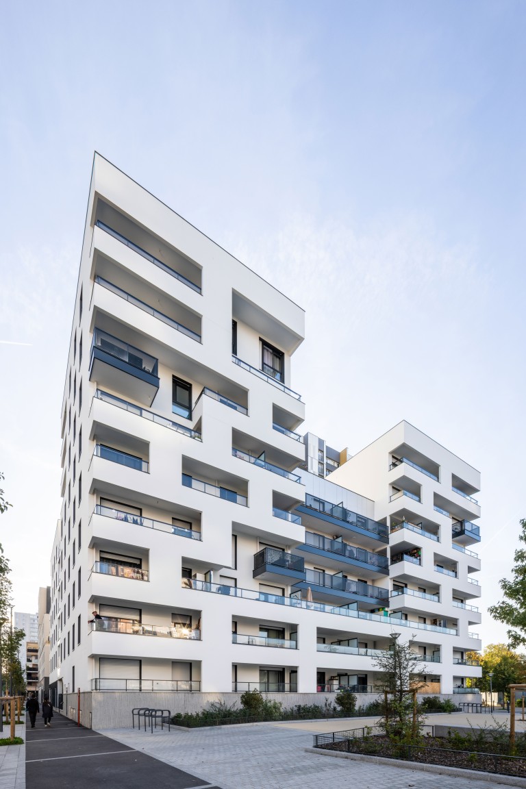 2021-09-07-bobigny-sathy-097-3-assemblage-7