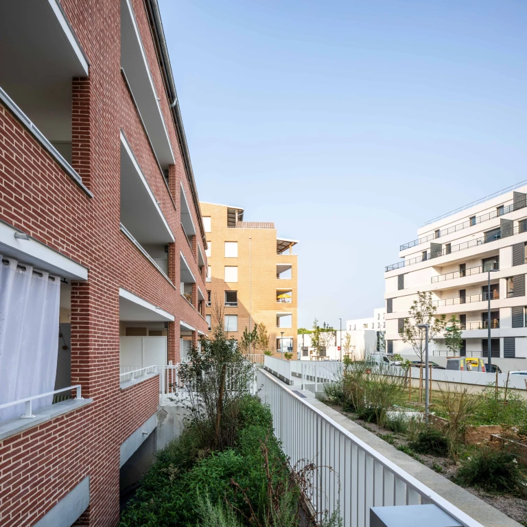 2024-08-19-cite-blanche-toulouse-072-panorama-basse-def