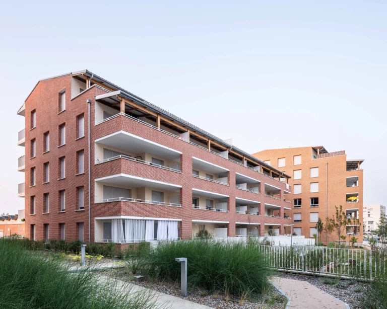 2024-08-19-cite-blanche-toulouse-231-panorama-basse-def