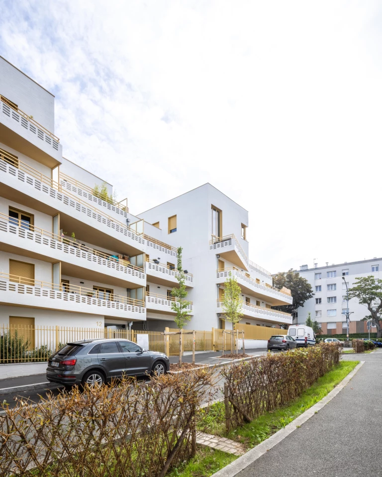 2021-09-07-montreuil-sathy-149-3-assemblage-48