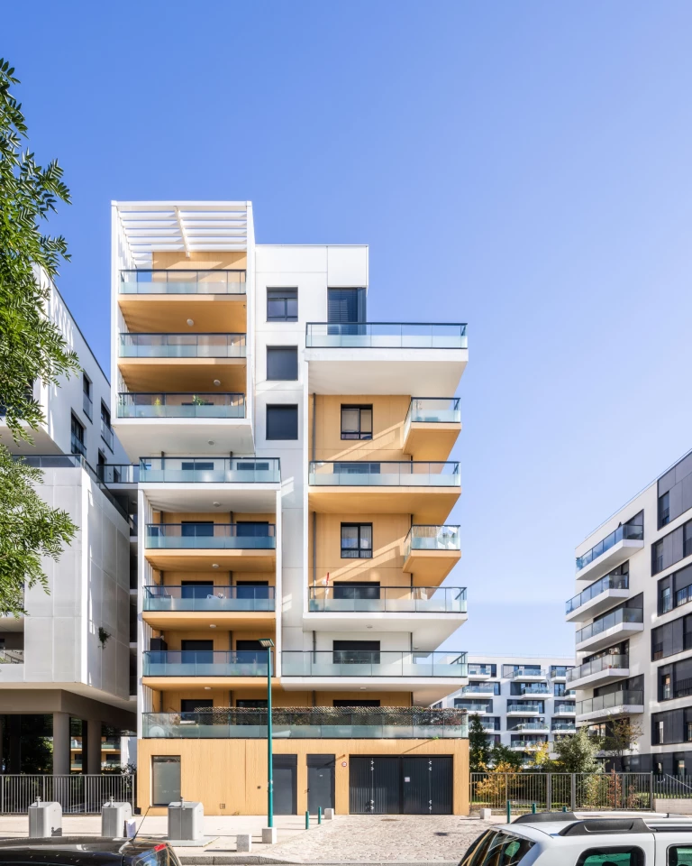 2021-10-08-gennevilliers-sathy-007-2-assemblage-103