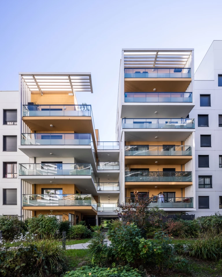 2021-10-08-gennevilliers-sathy-094-3-assemblage-109